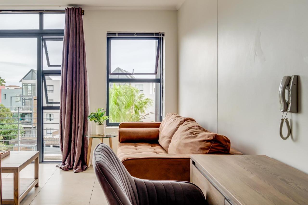 Belina - Quayside Canal View Apartment Cape Town