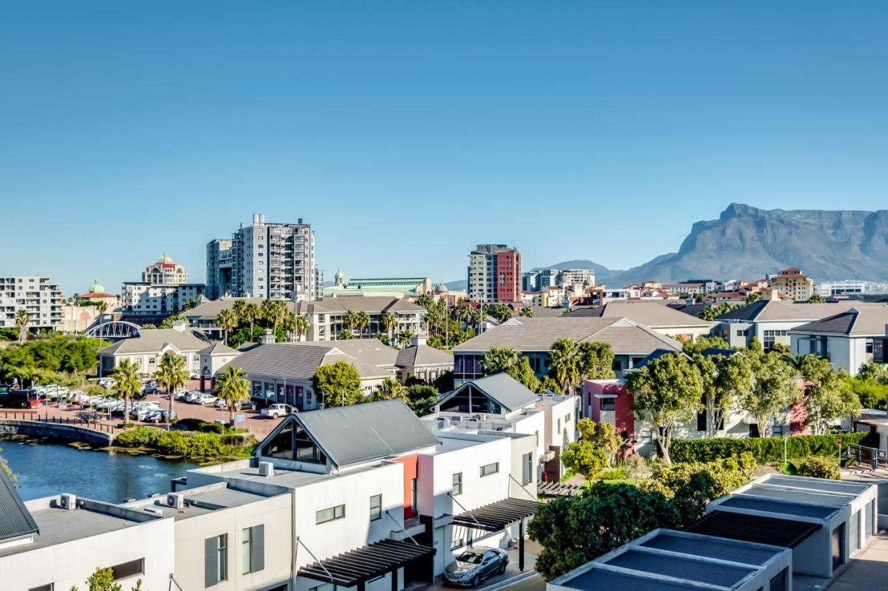 Apartment Belina - Quayside Canal View Cape Town