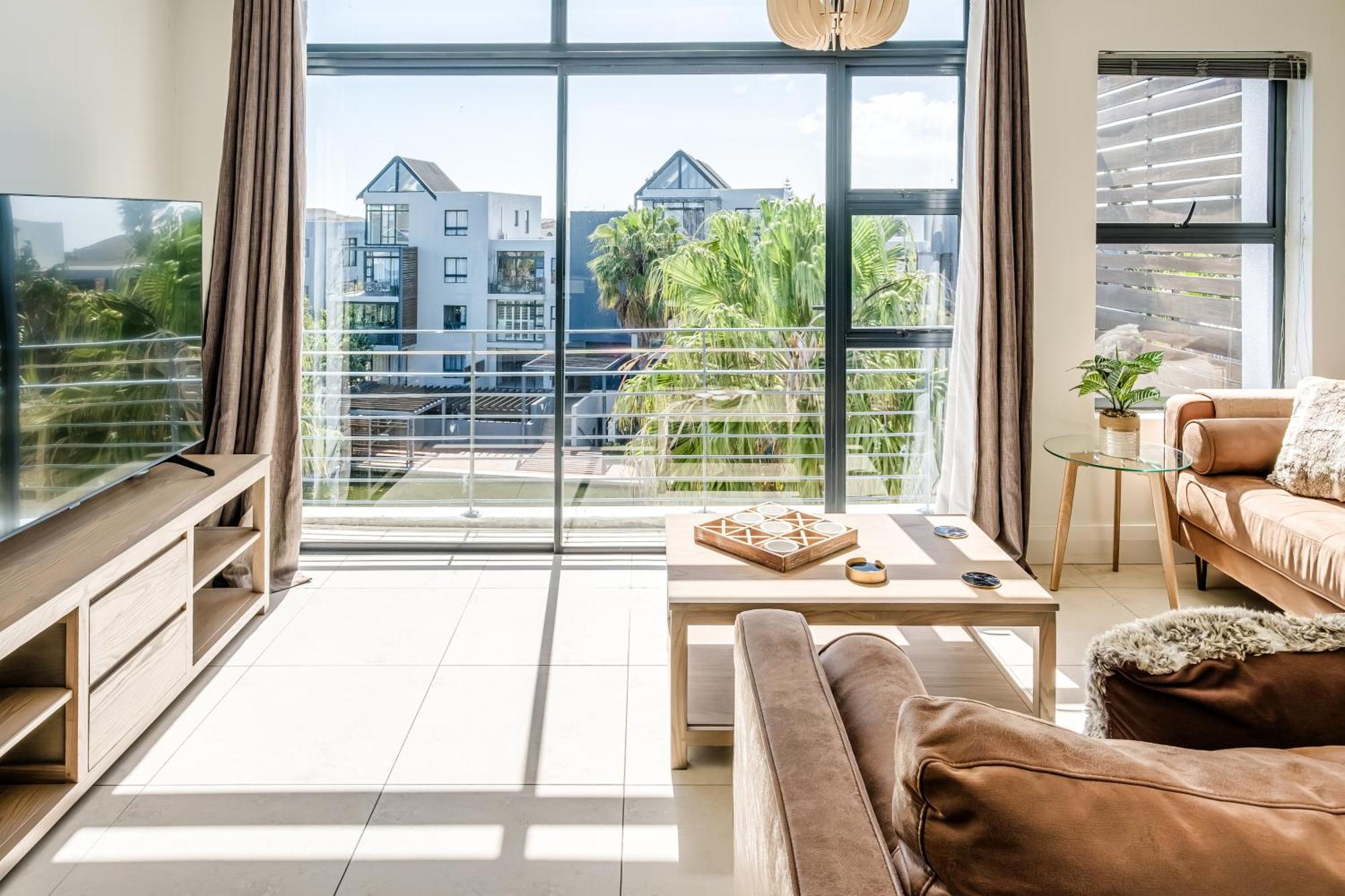 Belina - Quayside Canal View Apartment